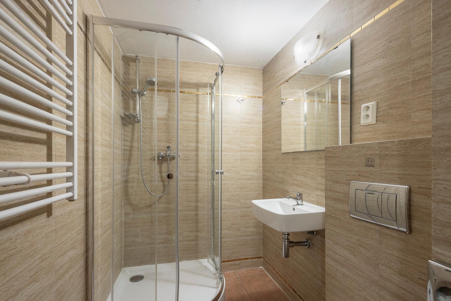 Pytloun Wellness Travel Hotel ลิเบอเรซ ภายนอก รูปภาพ